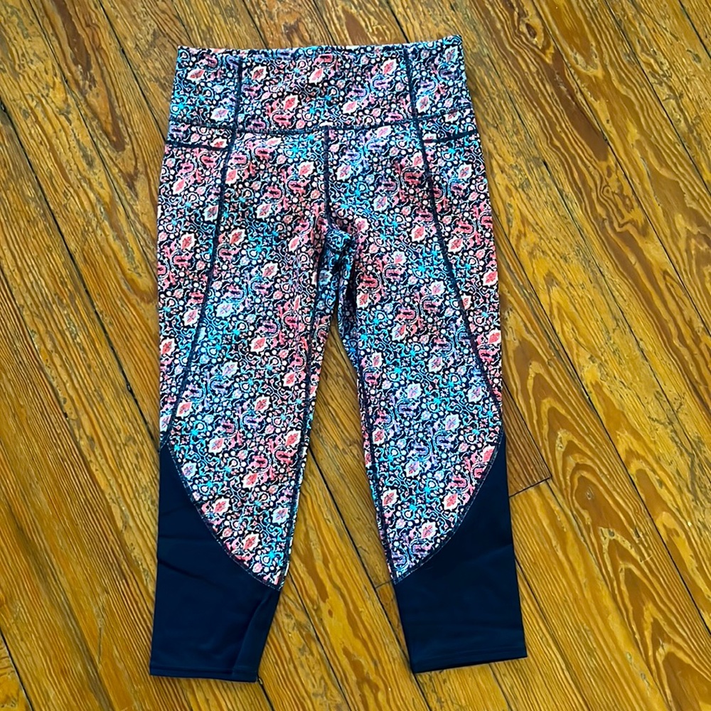 Athleta crop leggings